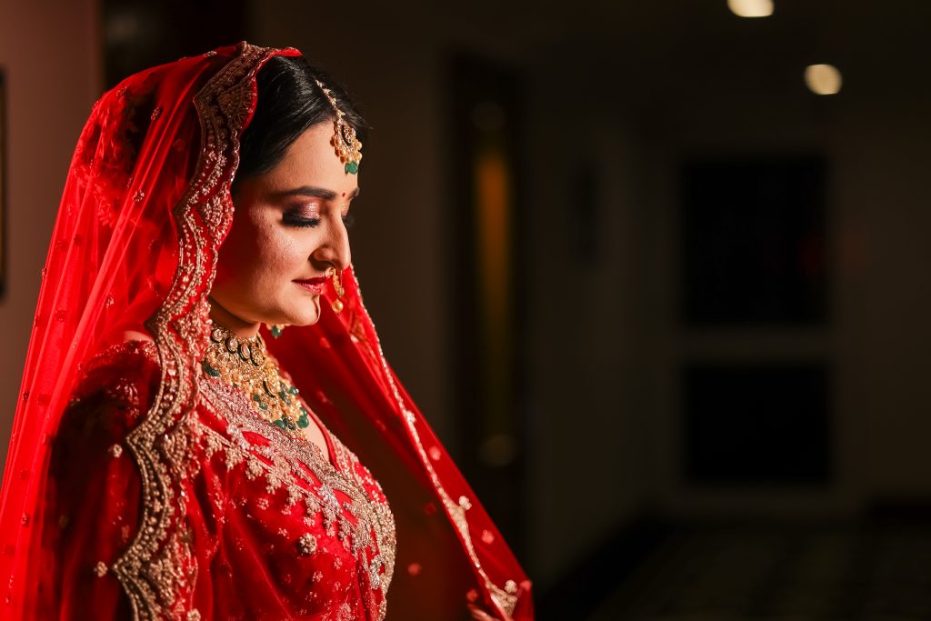 Bride Pankhuri captured By Wedding Photo Planet